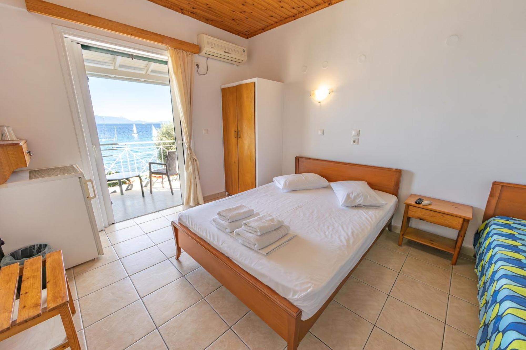 Nikiana Sailing Beach Club エクステリア 写真